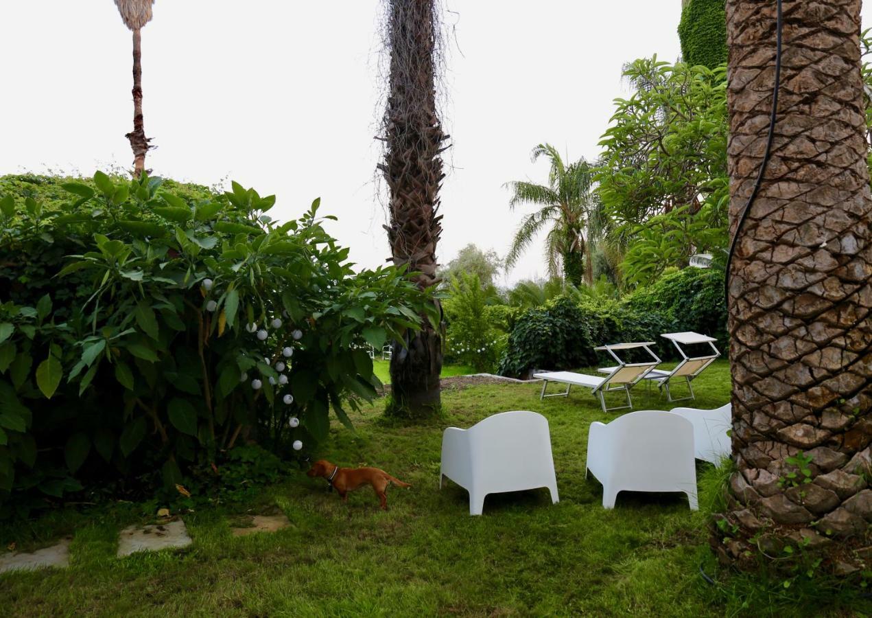 Acquabianca Villa Aci Castello Luaran gambar